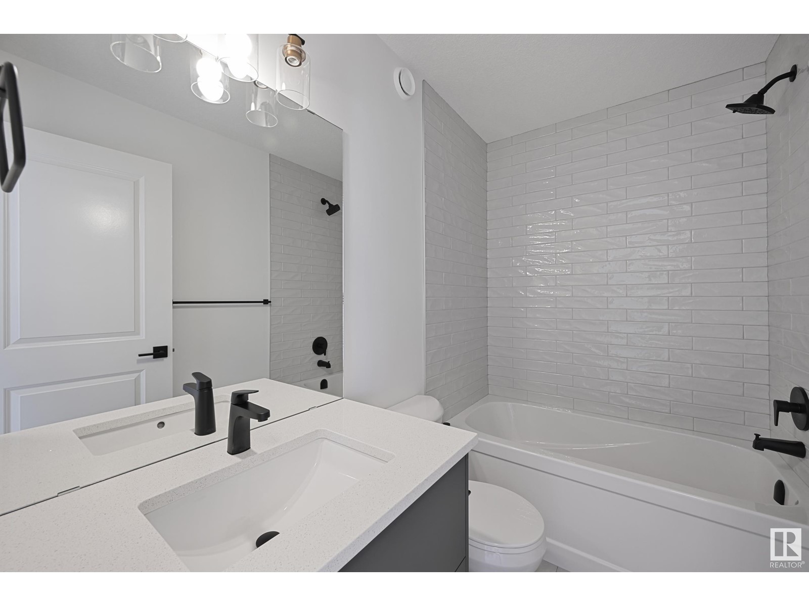 9249 223a St Nw, Edmonton, Alberta  T5T 7L9 - Photo 16 - E4430684