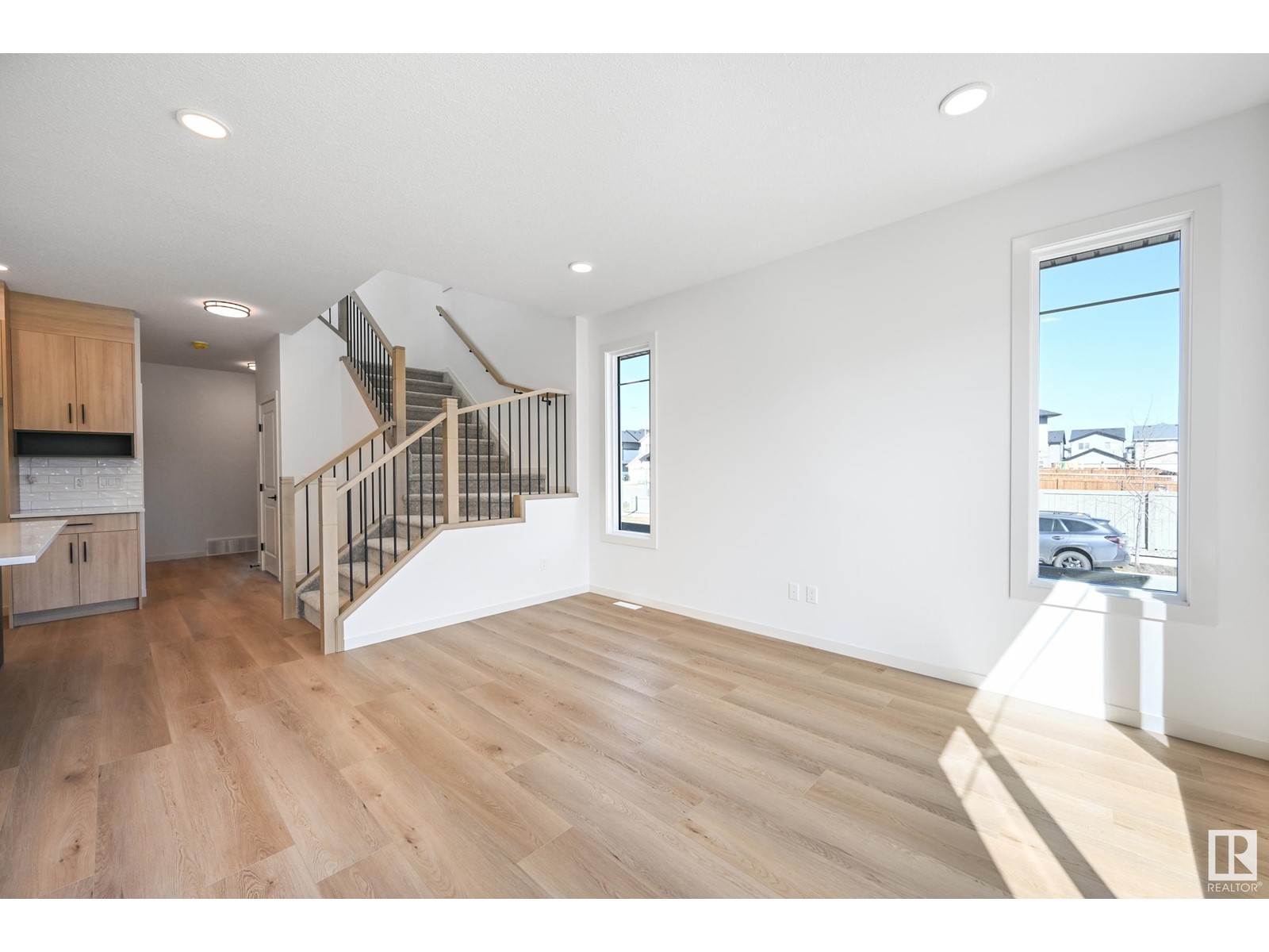 9249 223a St Nw, Edmonton, Alberta  T5T 7L9 - Photo 7 - E4430684