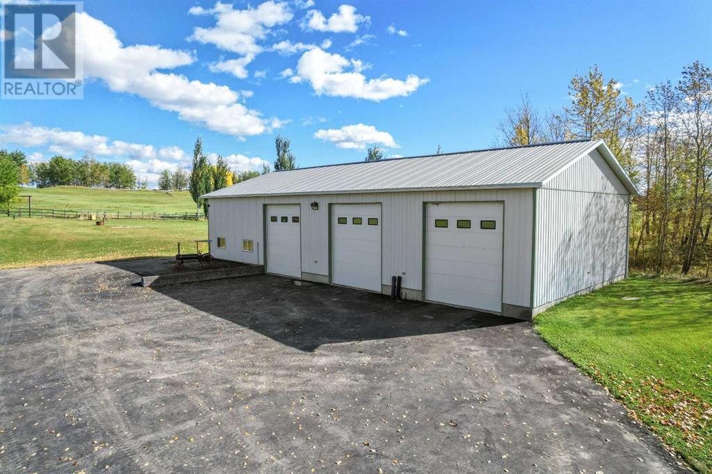 591073 Range Road 114, Whitecourt, Alberta  T7S 1N3 - Photo 3 - A2217212