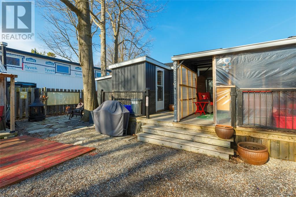 2891 Old Lakeshore Road Unit# 13, Sarnia, Ontario  N0N 1C0 - Photo 6 - 25005475