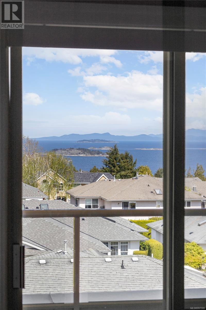 304 6738 Dickinson Rd, Nanaimo, British Columbia  V9V 1A3 - Photo 4 - 997599