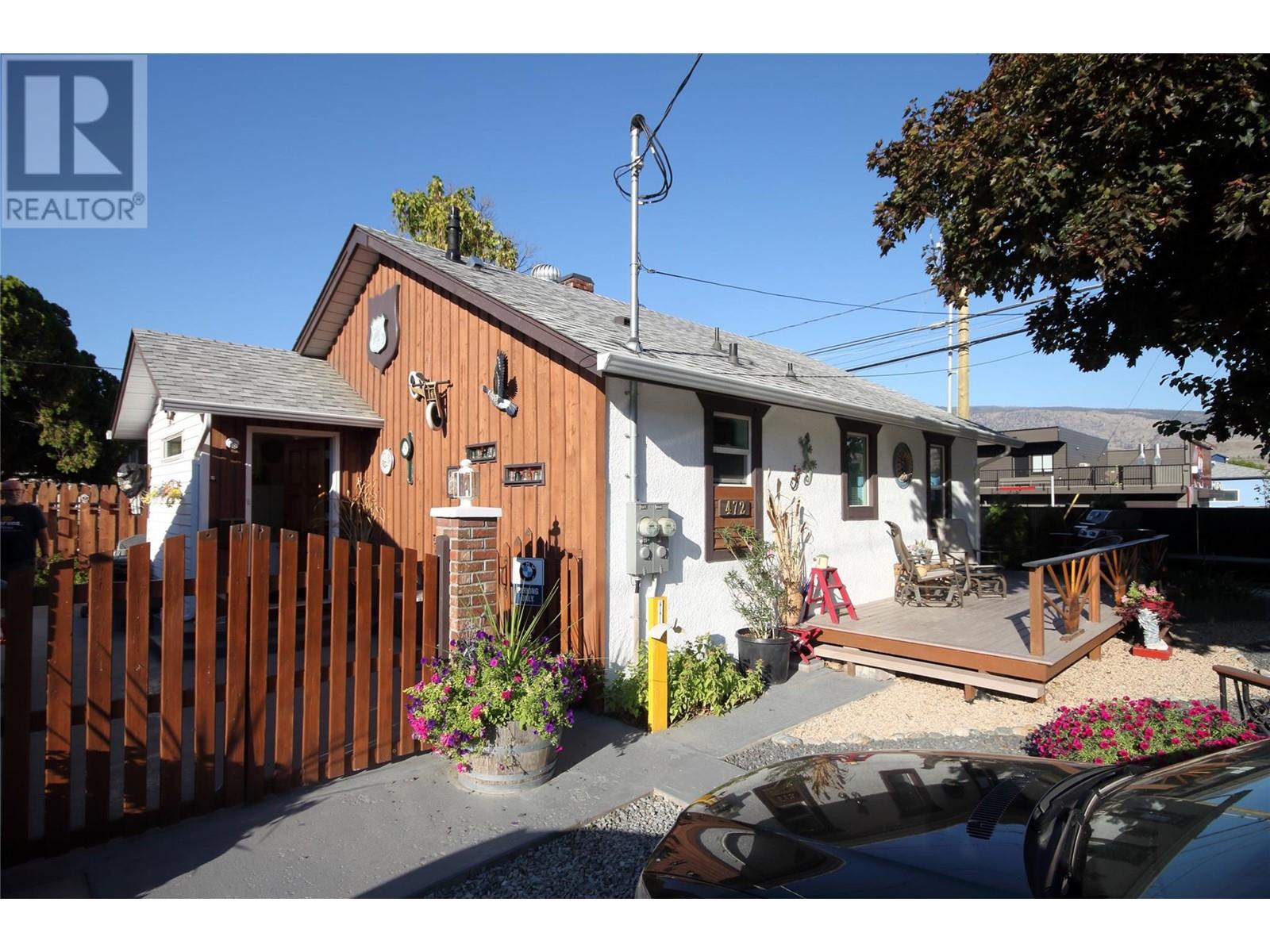 Property at 472 VETERANS AVE Avenue image 1