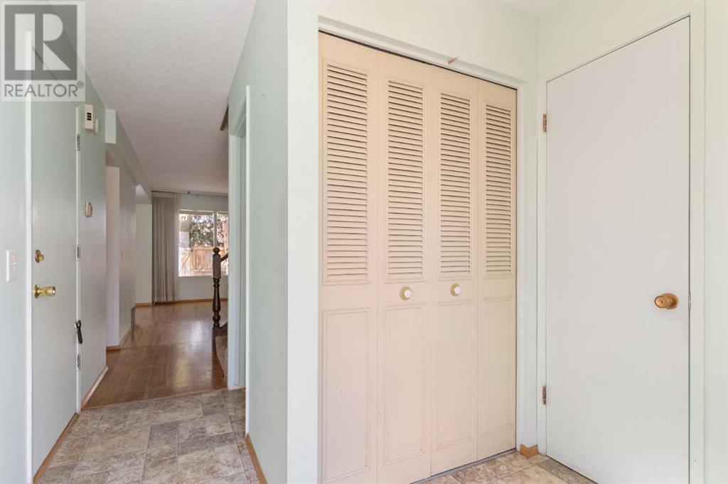 Property at 20, 2815 Palliser Drive SW image 3