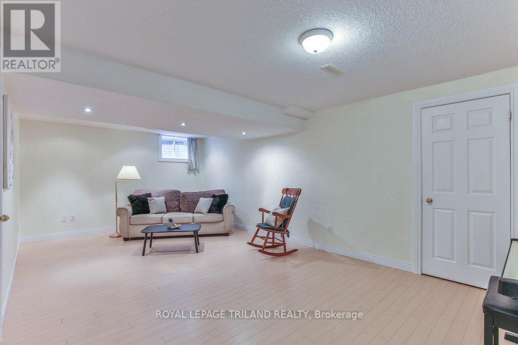 41 Greyrock Crescent, London, Ontario  N5Y 6L4 - Photo 31 - X12123282