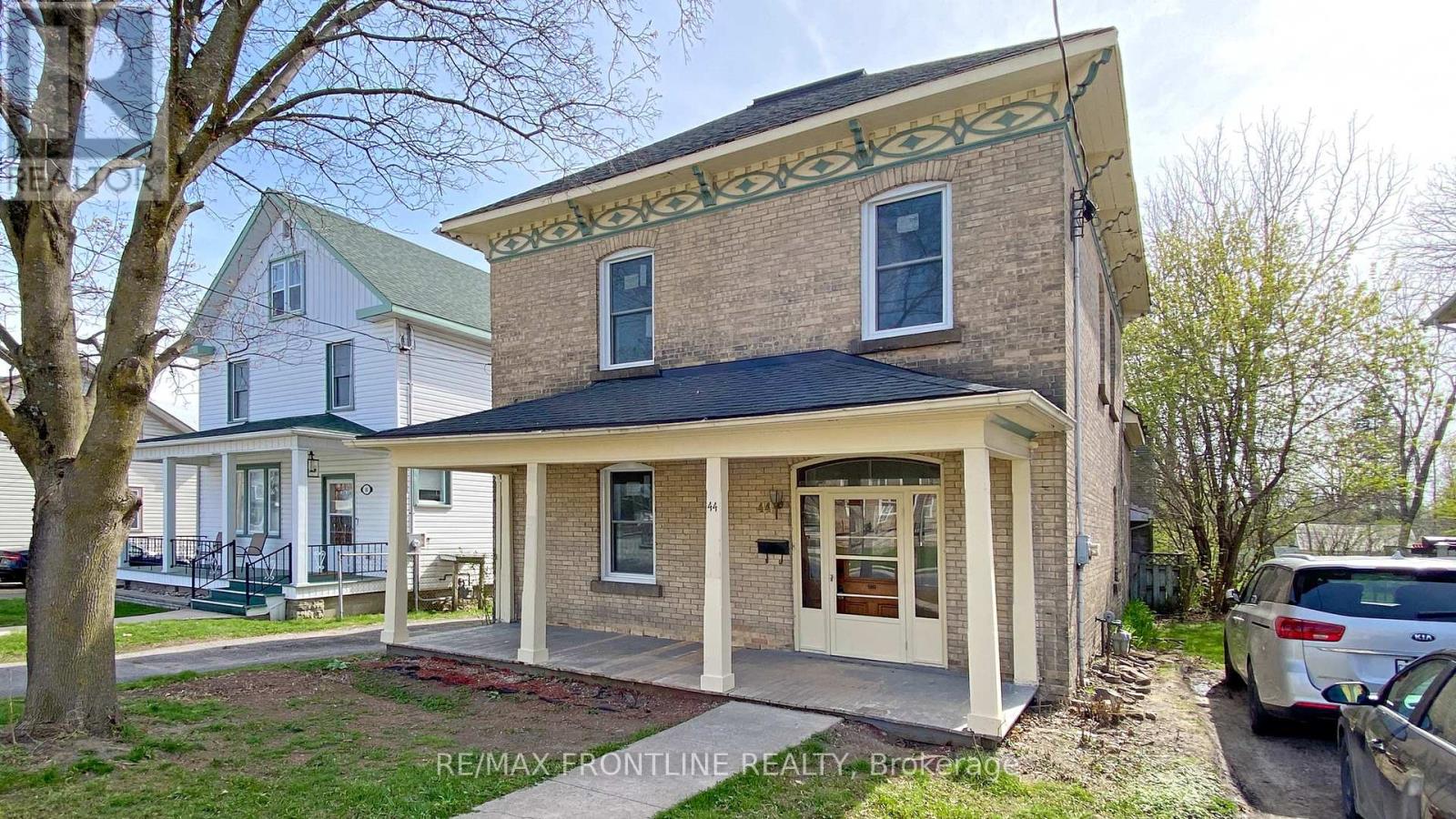 44 Drummond Street E, Perth, Ontario  K7H 1G2 - Photo 1 - X11997810