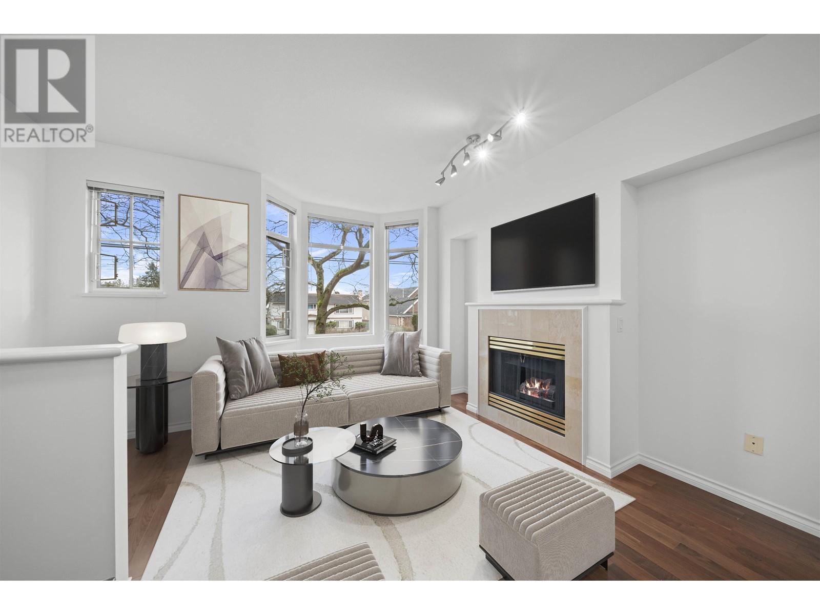 Property at 9 6179 NO 1 ROAD image 3