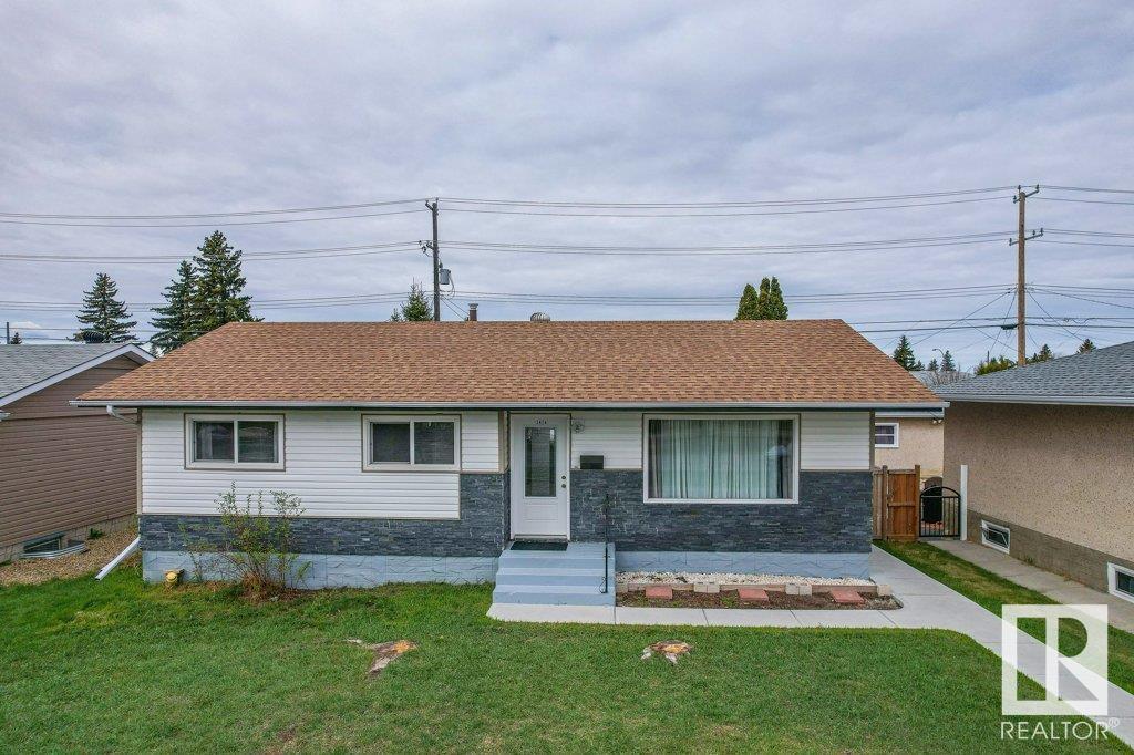 Property at 13424 82 ST NW image 3
