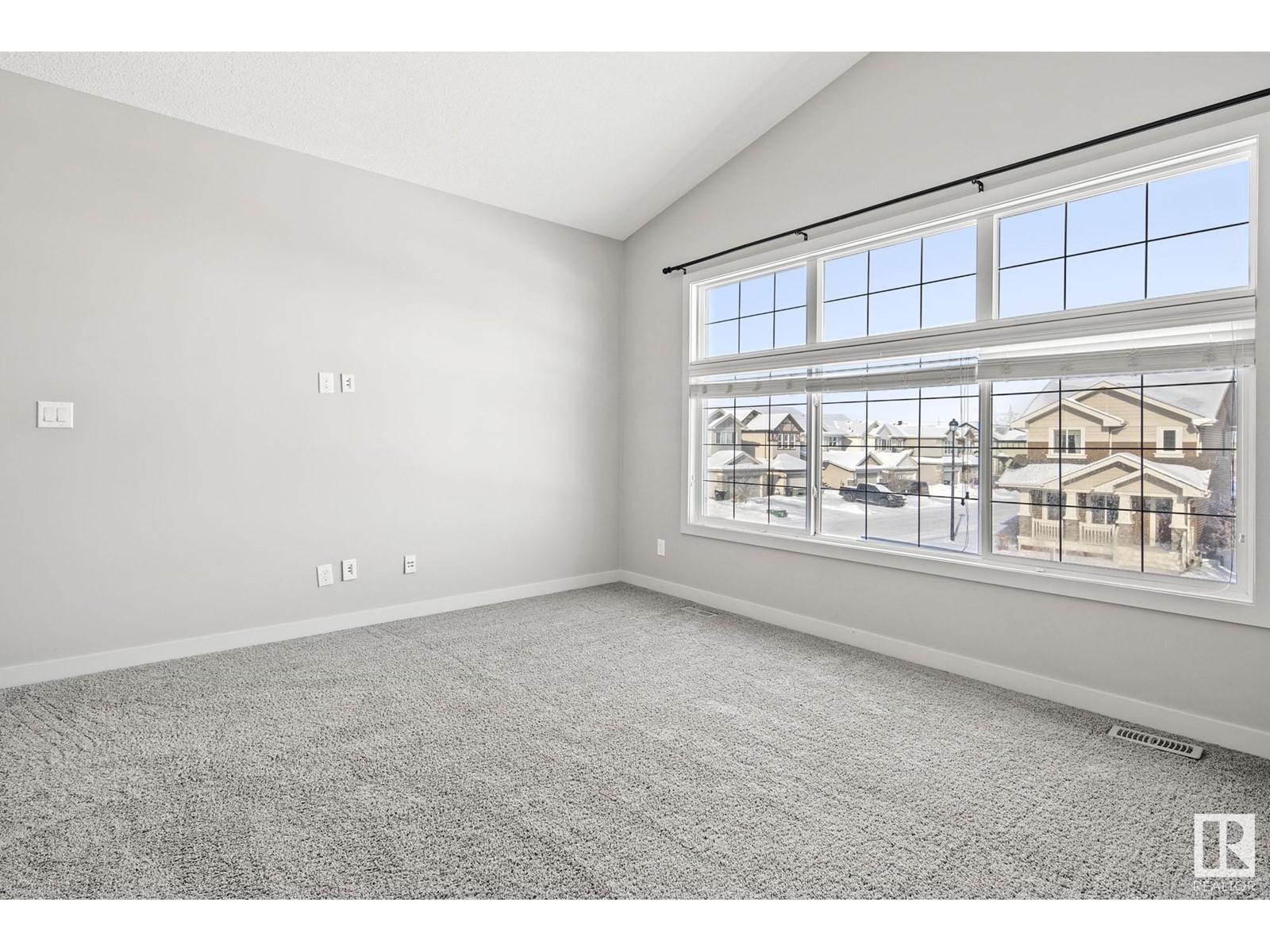 Property at 1531 CHAPMAN WY SW image 5