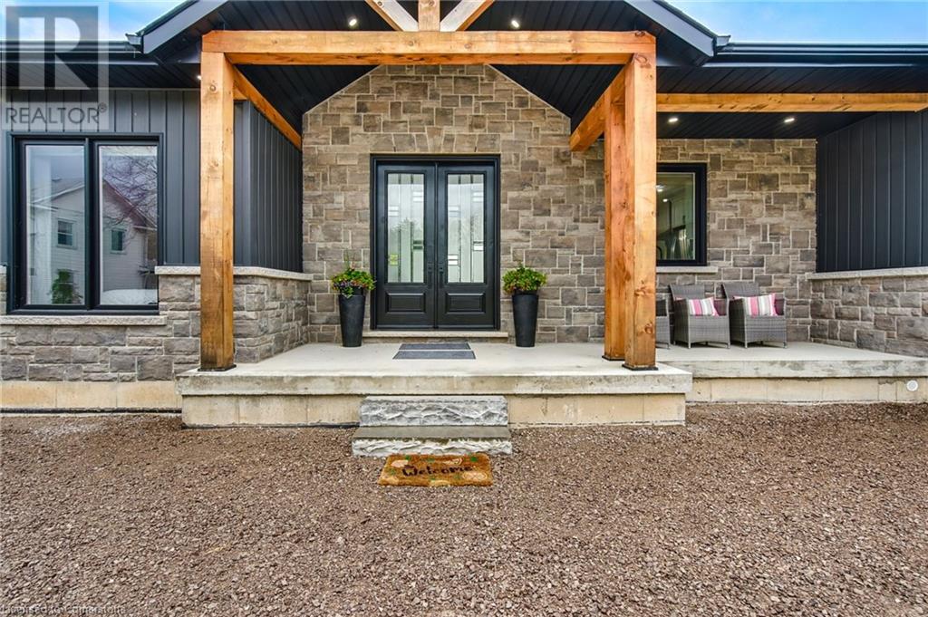 Property at 1266 COLBORNE Street W image 4