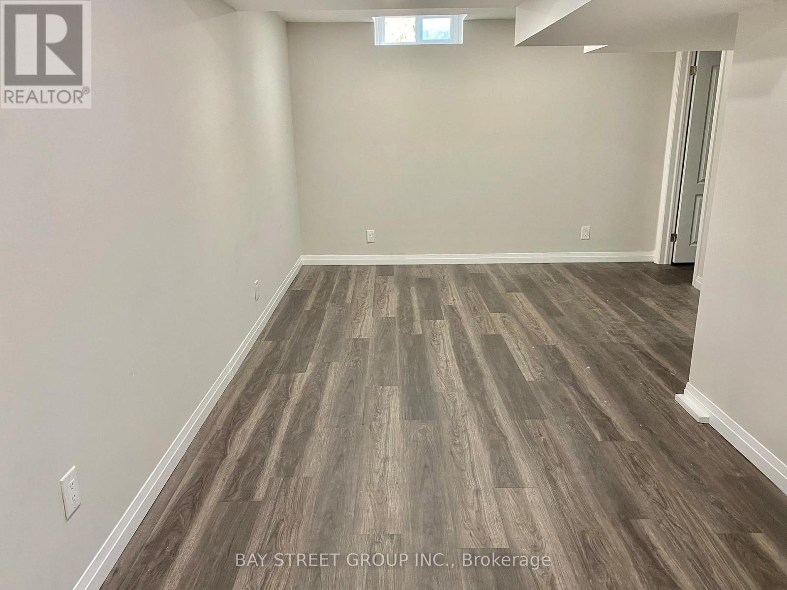 5045 Rundle Court, Mississauga, Ontario  L5M 4A4 - Photo 36 - W12123317