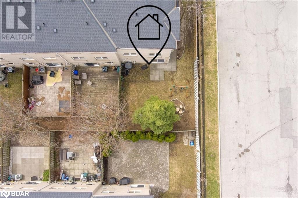 Property at 10719 BATHURST Street Unit# 1 image 4