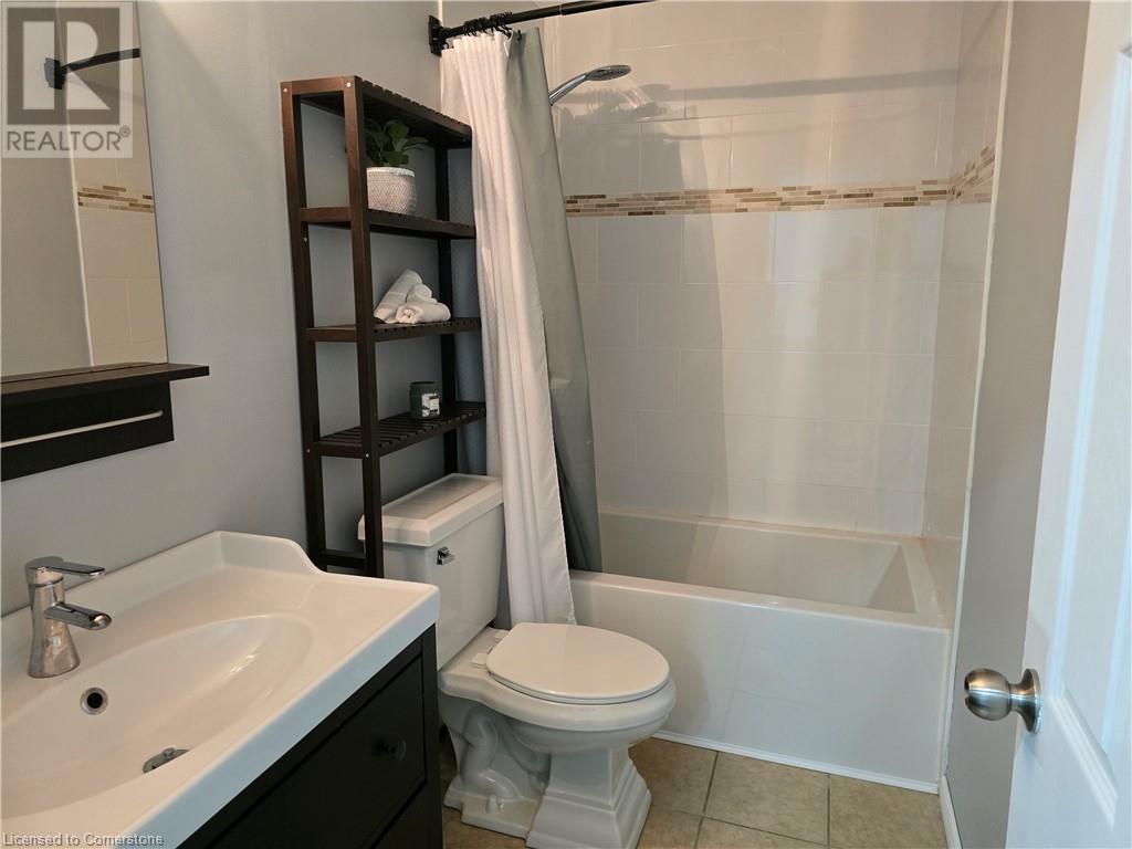 1016 Falgarwood Drive Unit# 40, Oakville, Ontario  L6H 2P5 - Photo 19 - 40724501
