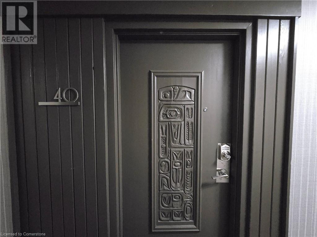 1016 Falgarwood Drive Unit# 40, Oakville, Ontario  L6H 2P5 - Photo 2 - 40724501