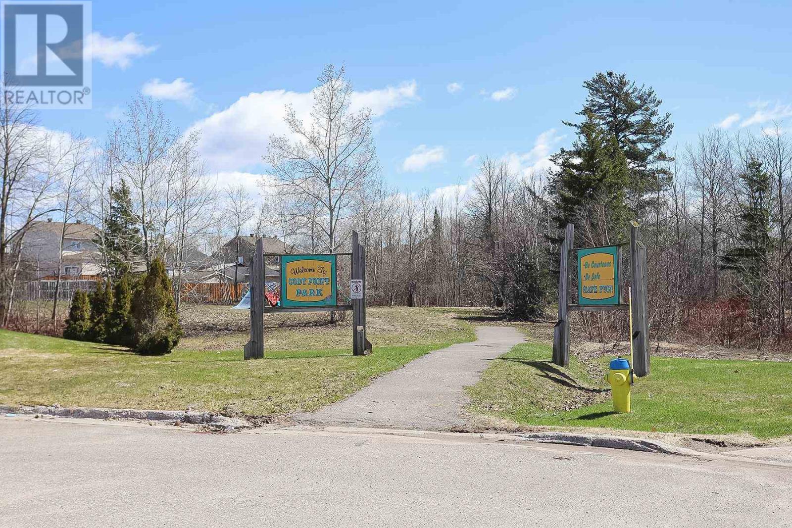 42 Cody Point Ct, Sault Ste. Marie, Ontario  P6B 6L8 - Photo 43 - SM250909