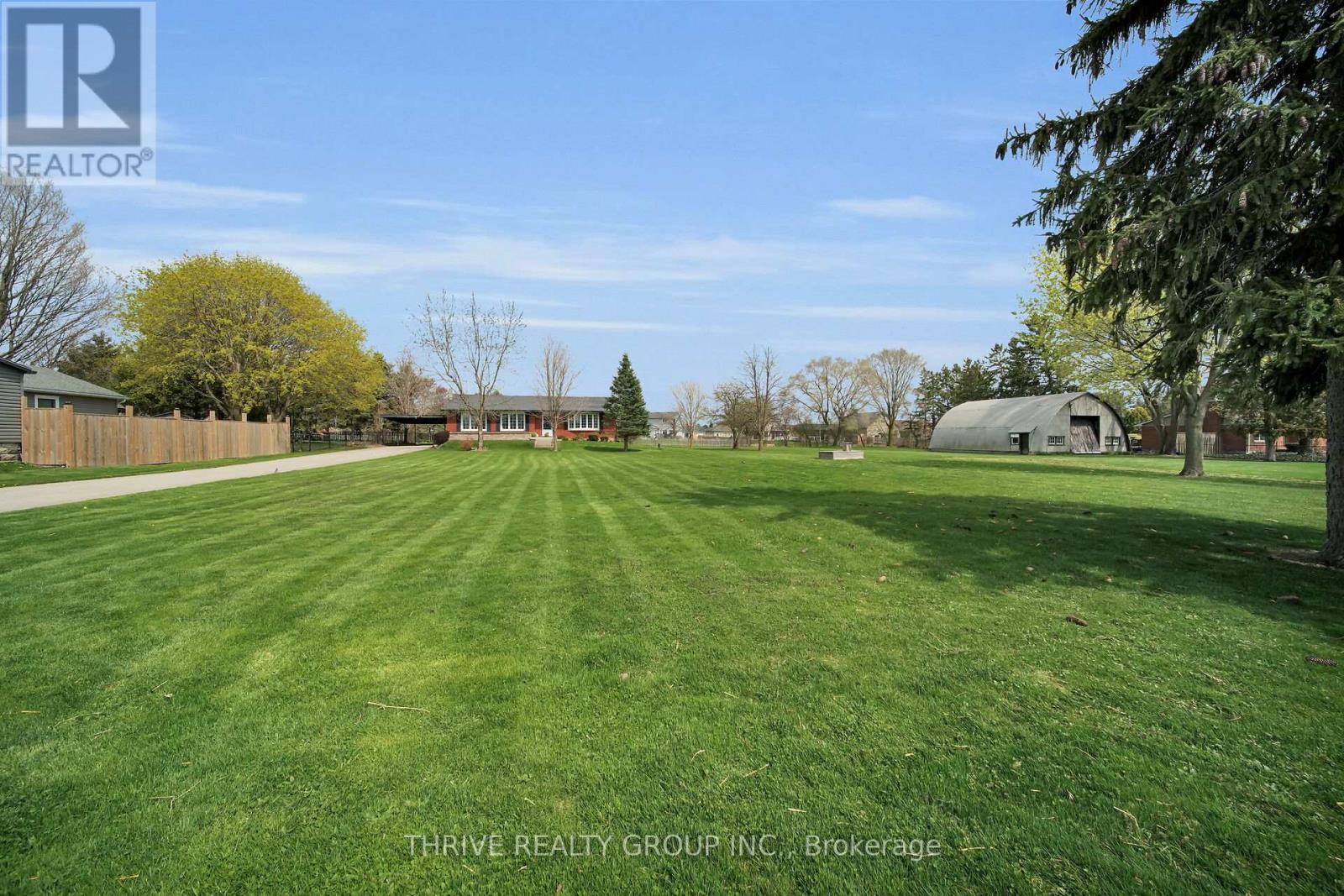4036-4050 Elgin Road, Thames Centre, Ontario  N0L 1V0 - Photo 2 - X12123367