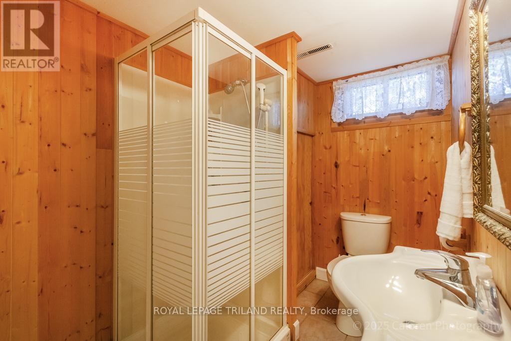 1693 Moffatt Avenue, London East, Ontario  N5W 2A2 - Photo 25 - X12123396