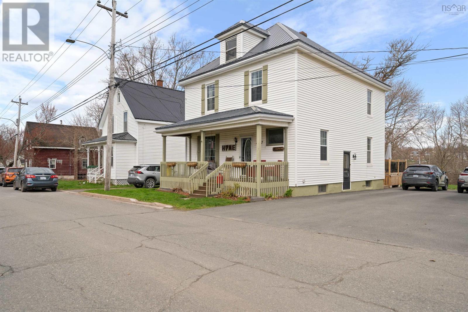 Property at 117 River Street image 3