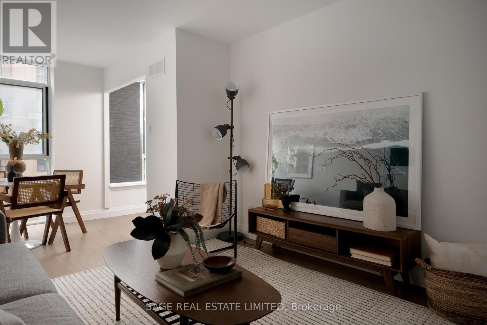 420 - 801 King Street W, Toronto, Ontario  M5V 3C9 - Photo 4 - C12123359