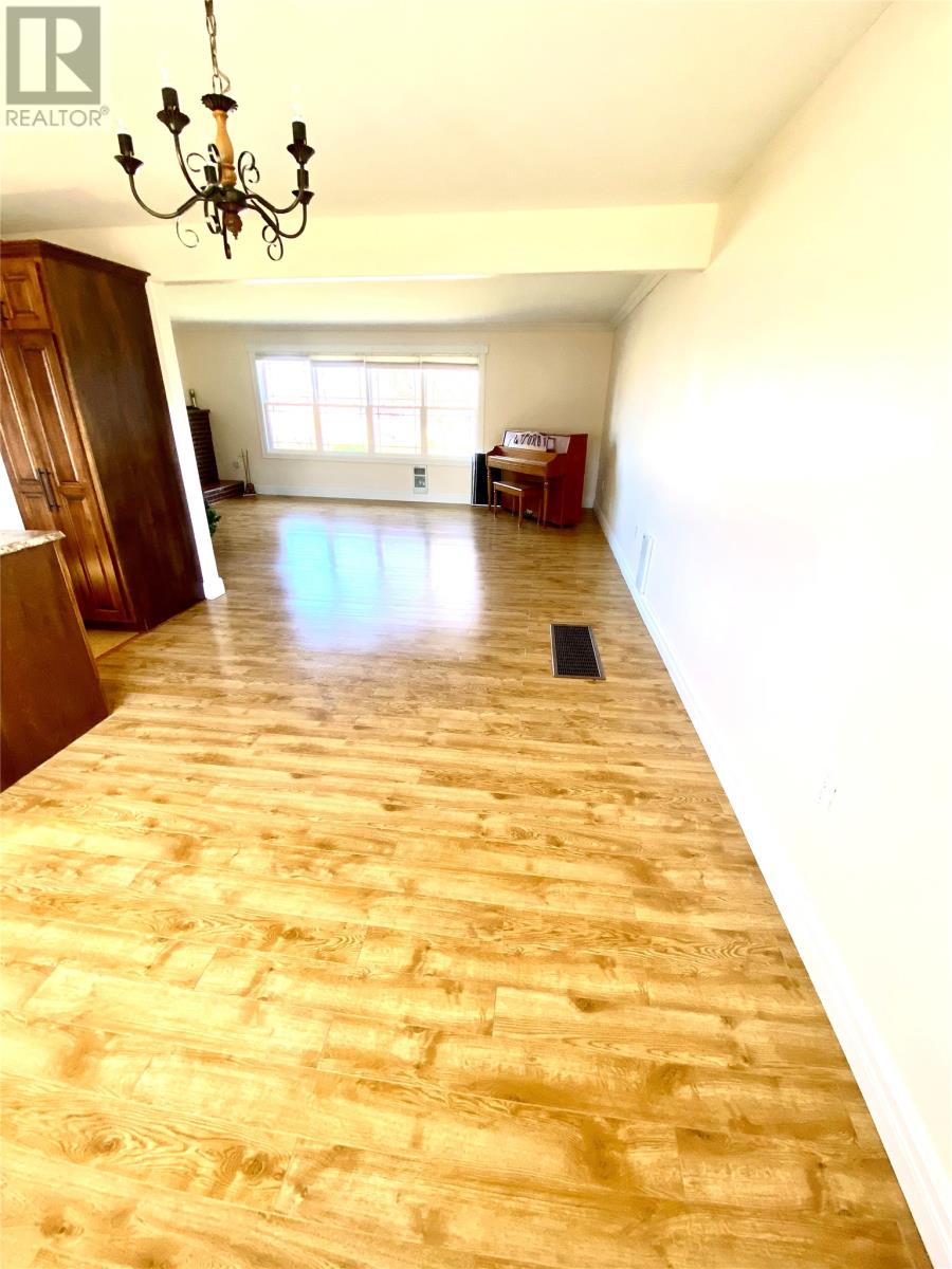 Property at 177 Main Street N image 5