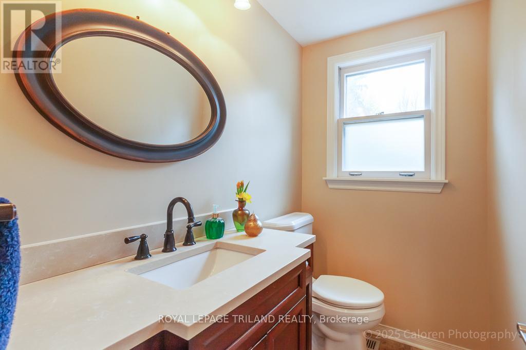 54 Runnymede Crescent, London North, Ontario  N6G 1Z8 - Photo 22 - X12123407
