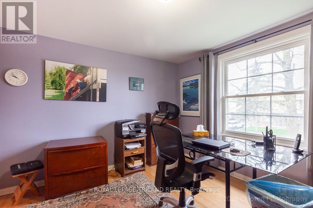 54 Runnymede Crescent, London North, Ontario  N6G 1Z8 - Photo 25 - X12123407