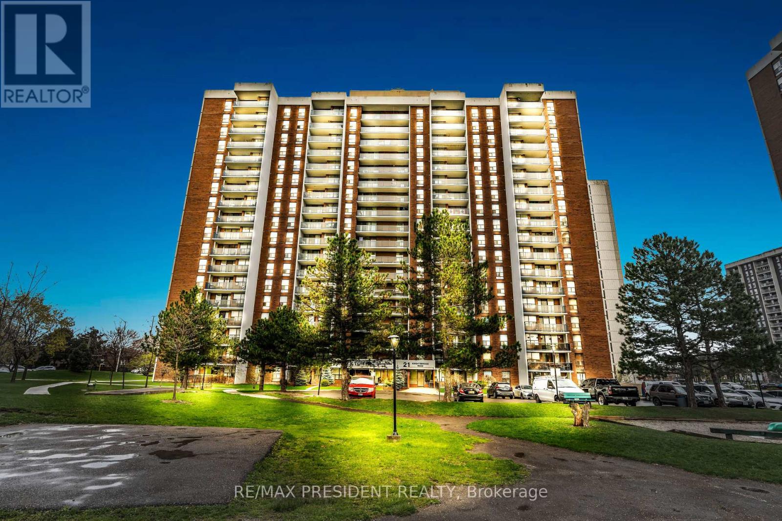 Property at 1408 - 21 KNIGHTSBRIDGE ROAD image 1