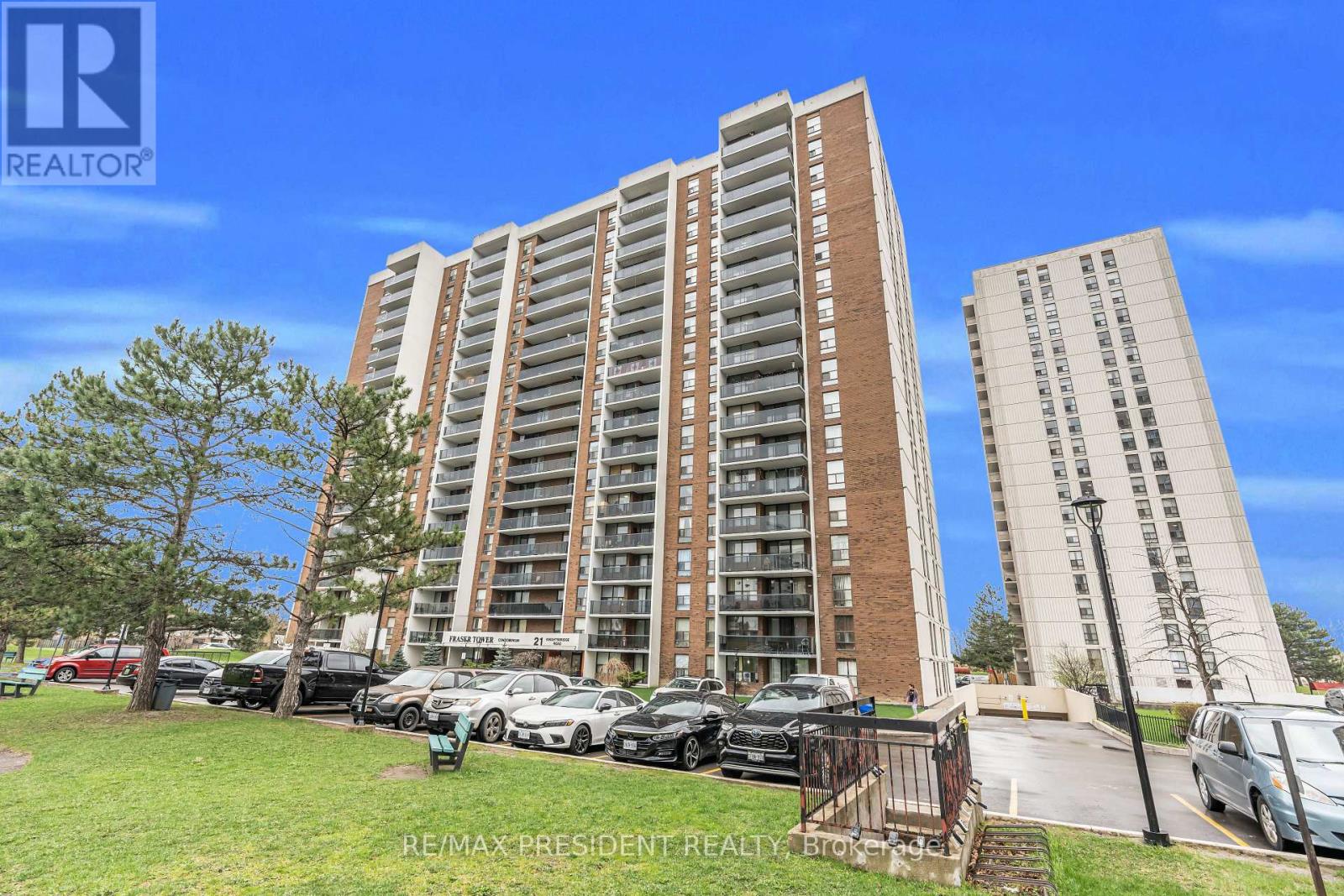 Property at 1408 - 21 KNIGHTSBRIDGE ROAD image 2