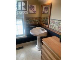1087 MERKLEY ROAD