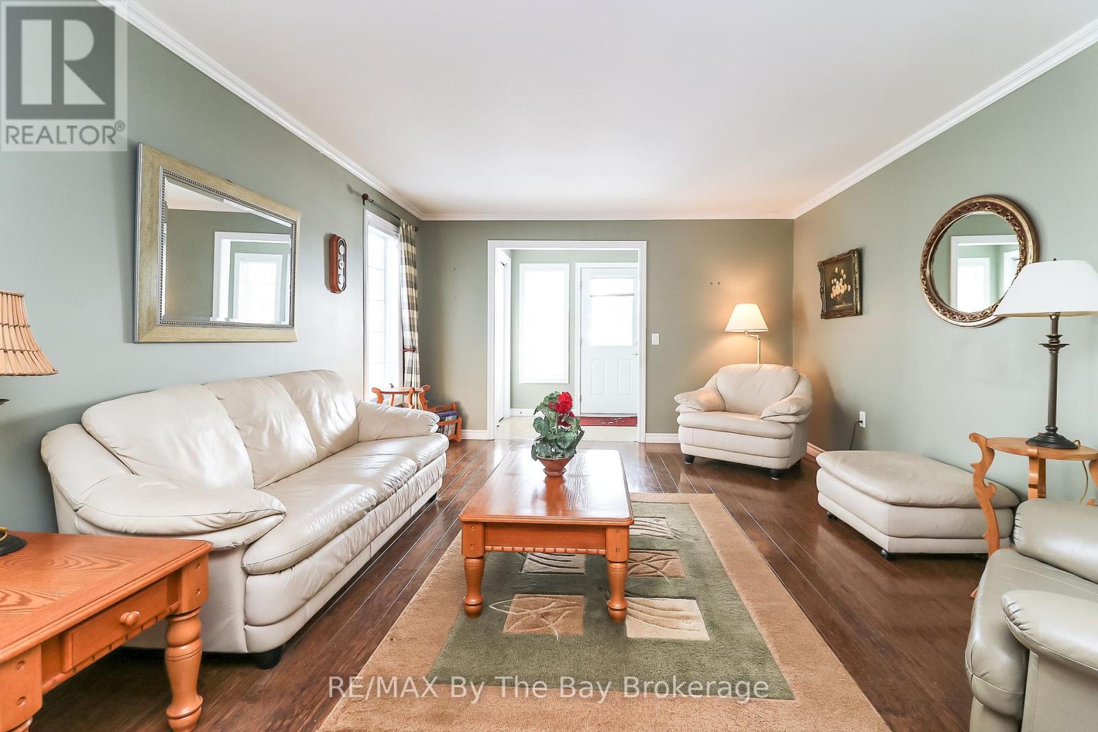 9 Ventnor Crescent, Wasaga Beach, Ontario  L9Z 3A8 - Photo 13 - S12123434