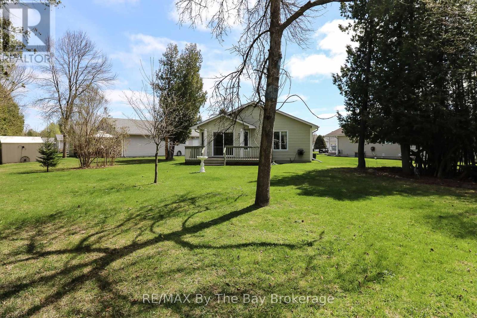9 Ventnor Crescent, Wasaga Beach, Ontario  L9Z 3A8 - Photo 23 - S12123434