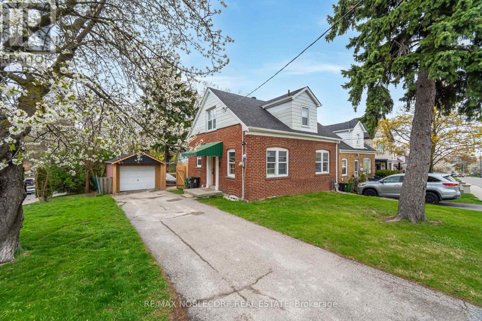 Property at 77 LONBOROUGH AVENUE image 1