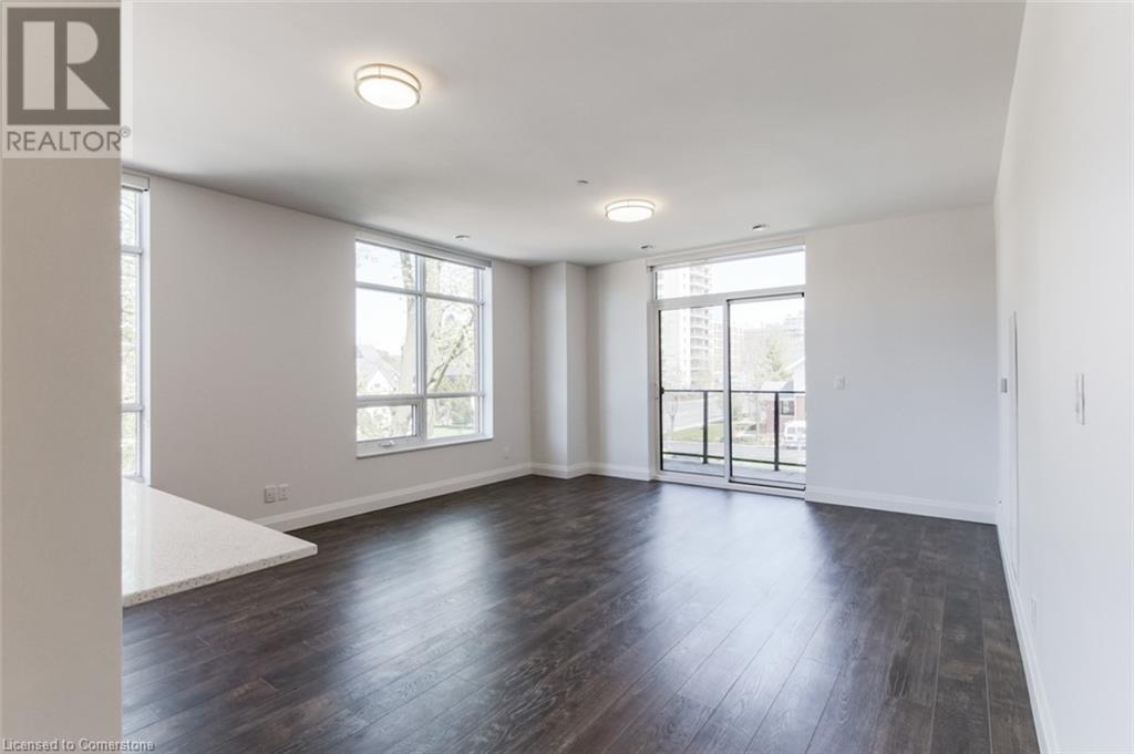 399 Queen Street S Unit# 201, Kitchener, Ontario  N2G 0C4 - Photo 4 - 40722473