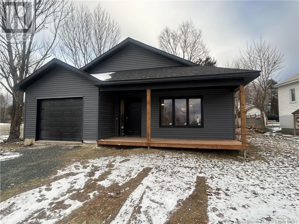 294 Water Street, Miramichi, New Brunswick  E1V 3G3 - Photo 2 - NB110235