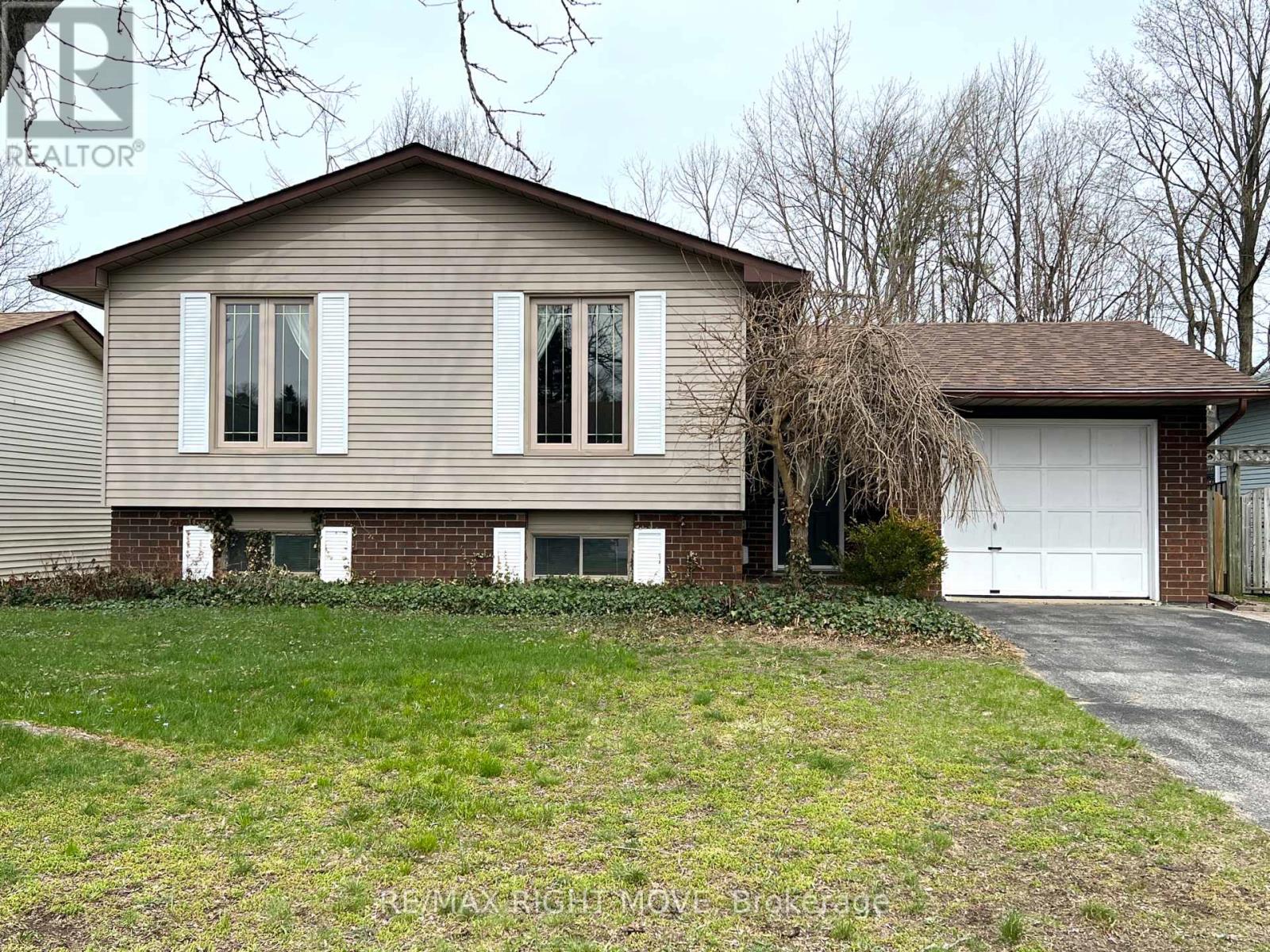 Property at 8 MARLISA DRIVE image 1