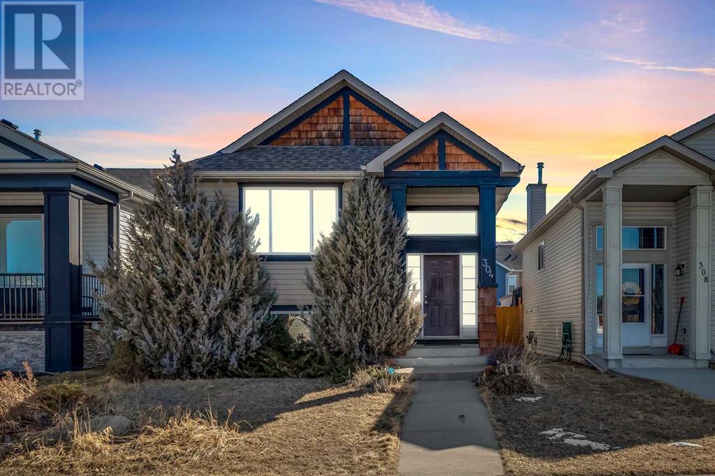 304 Sagewood Park Sw, Airdrie, Alberta  T4B 3B3 - Photo 2 - A2210045