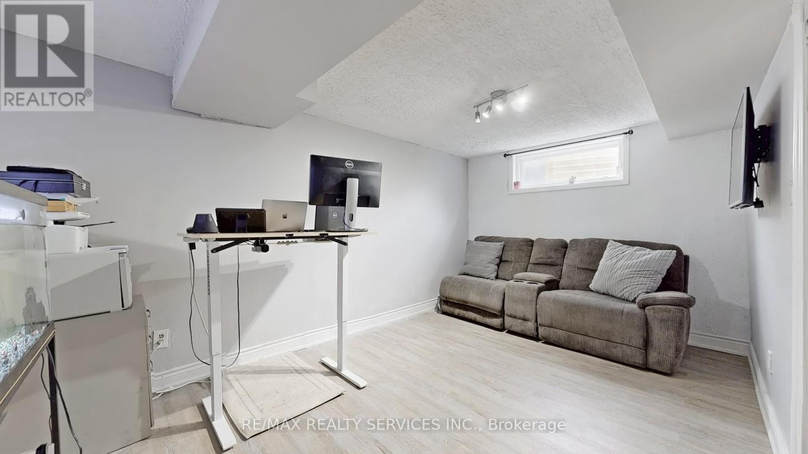 10 Hillpark Trail, Brampton (Central Park), Ontario  L6S 1R1 - Photo 22 - W12123429