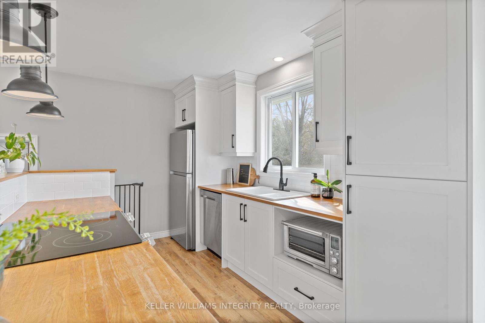 2215 Abbott Road, North Grenville, Ontario  K0G 1J0 - Photo 7 - X12116526