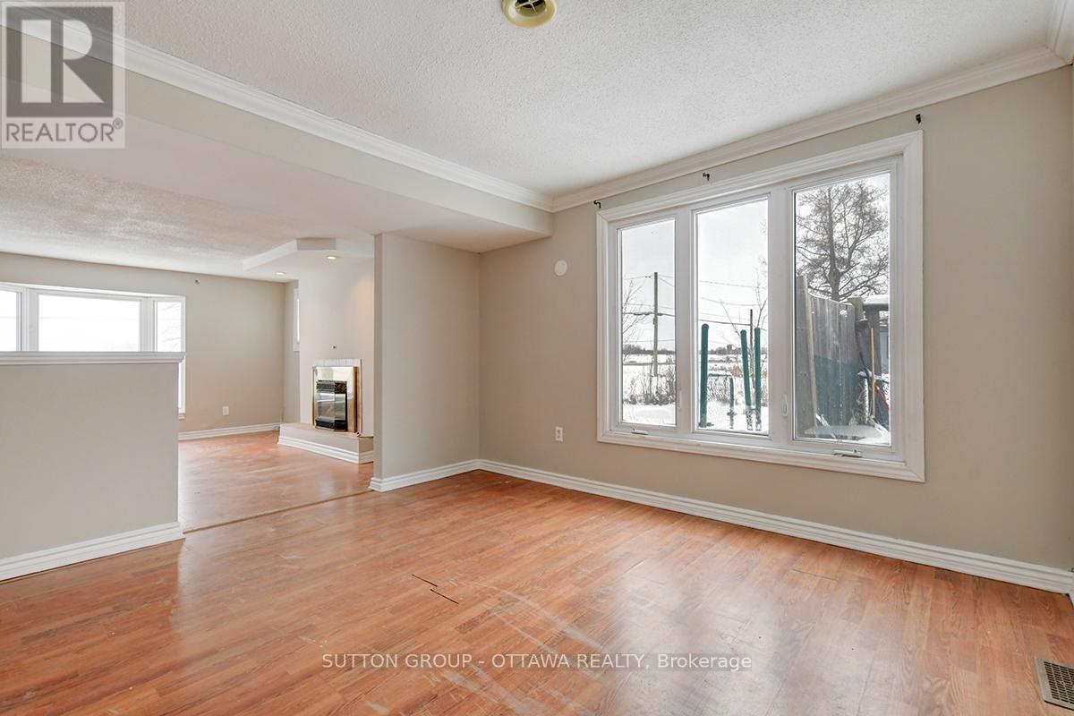 458 River Road, Ottawa, Ontario  K1V 1E7 - Photo 16 - X12058409