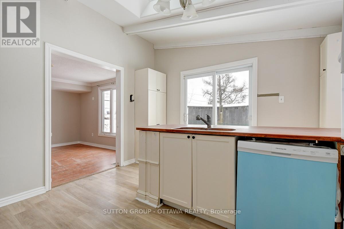 458 River Road, Ottawa, Ontario  K1V 1E7 - Photo 18 - X12058409