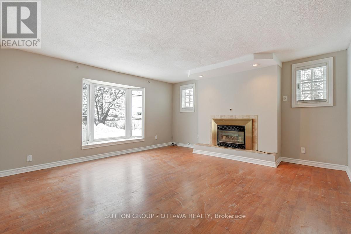 458 River Road, Ottawa, Ontario  K1V 1E7 - Photo 9 - X12058409