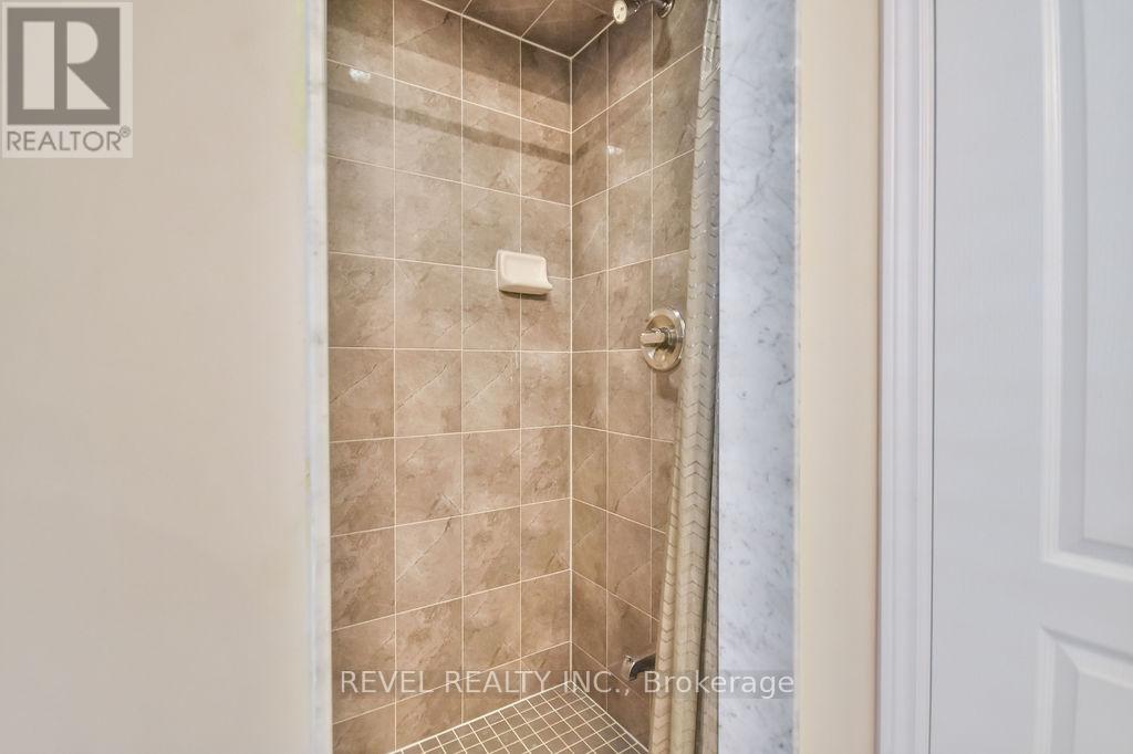 55 Tyndall Drive, Bradford West Gwillimbury, Ontario  L3Z 4G7 - Photo 24 - N12123467