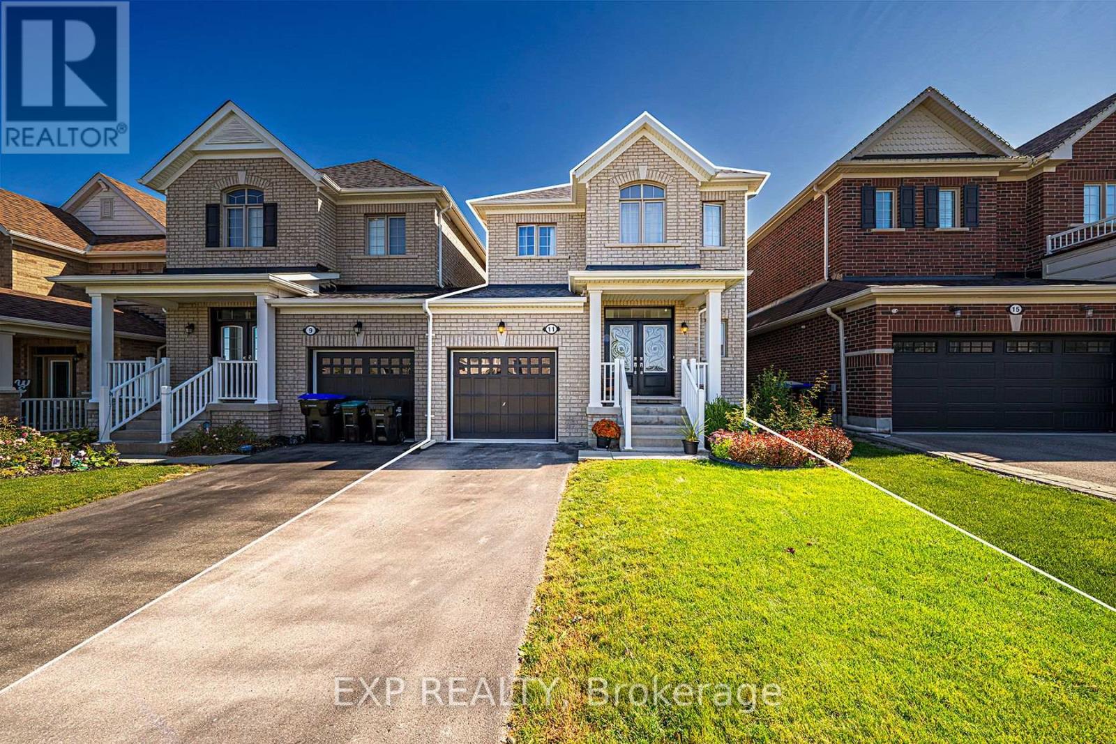 11 TURNER DRIVE, New Tecumseth, Ontario