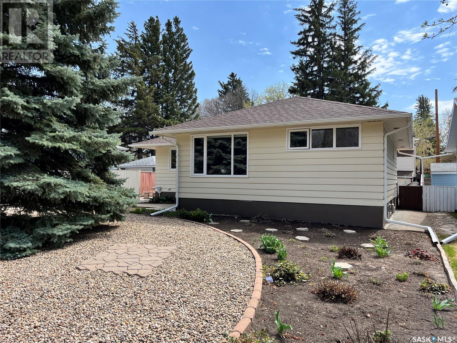 Property at 314 Adelaide STREET E image 3