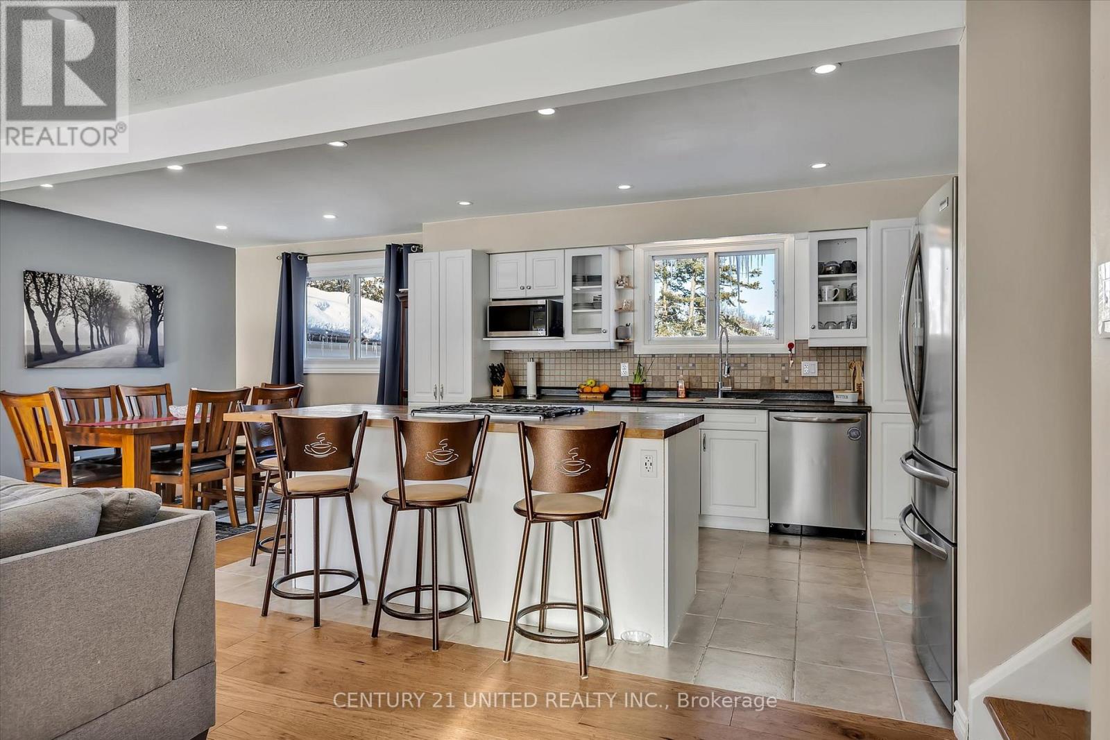Property at 15 JANET DRIVE image 5