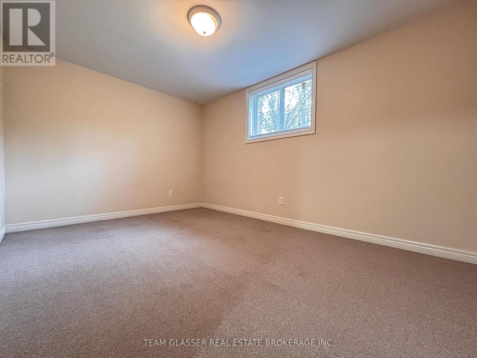 38 Butternut Grove, London South, Ontario  N6K 4J4 - Photo 34 - X11934528