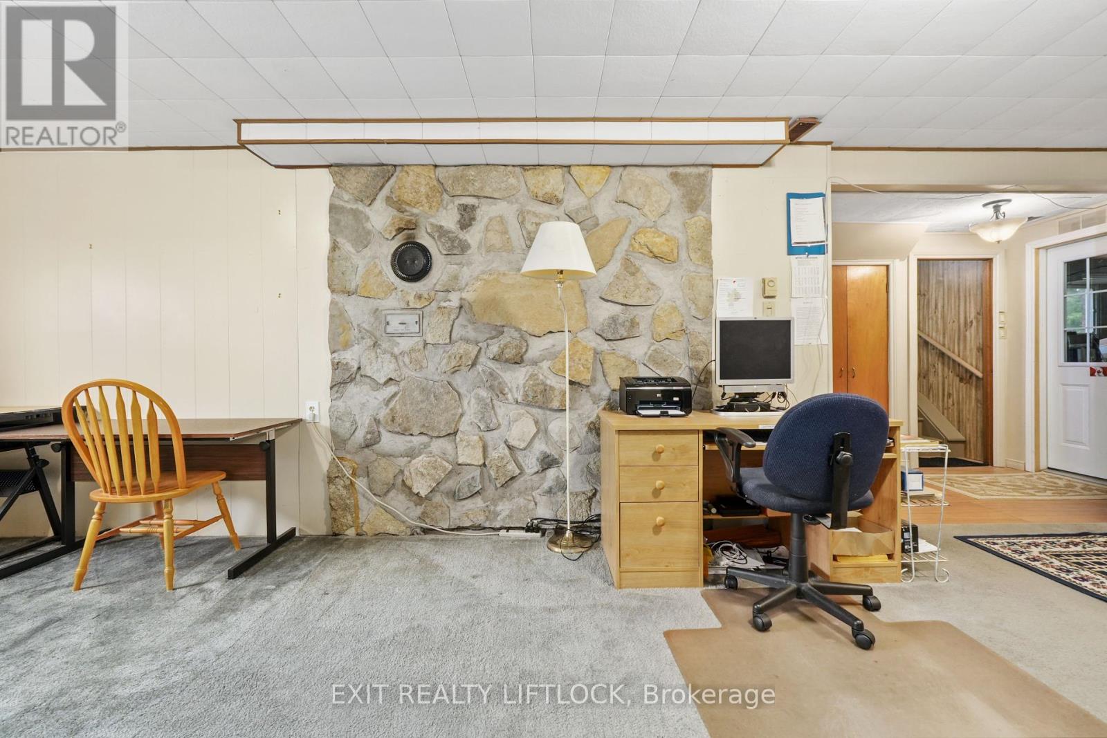 1268 Buckhorn Road, Selwyn, Ontario  K0L 2H0 - Photo 23 - X12123539