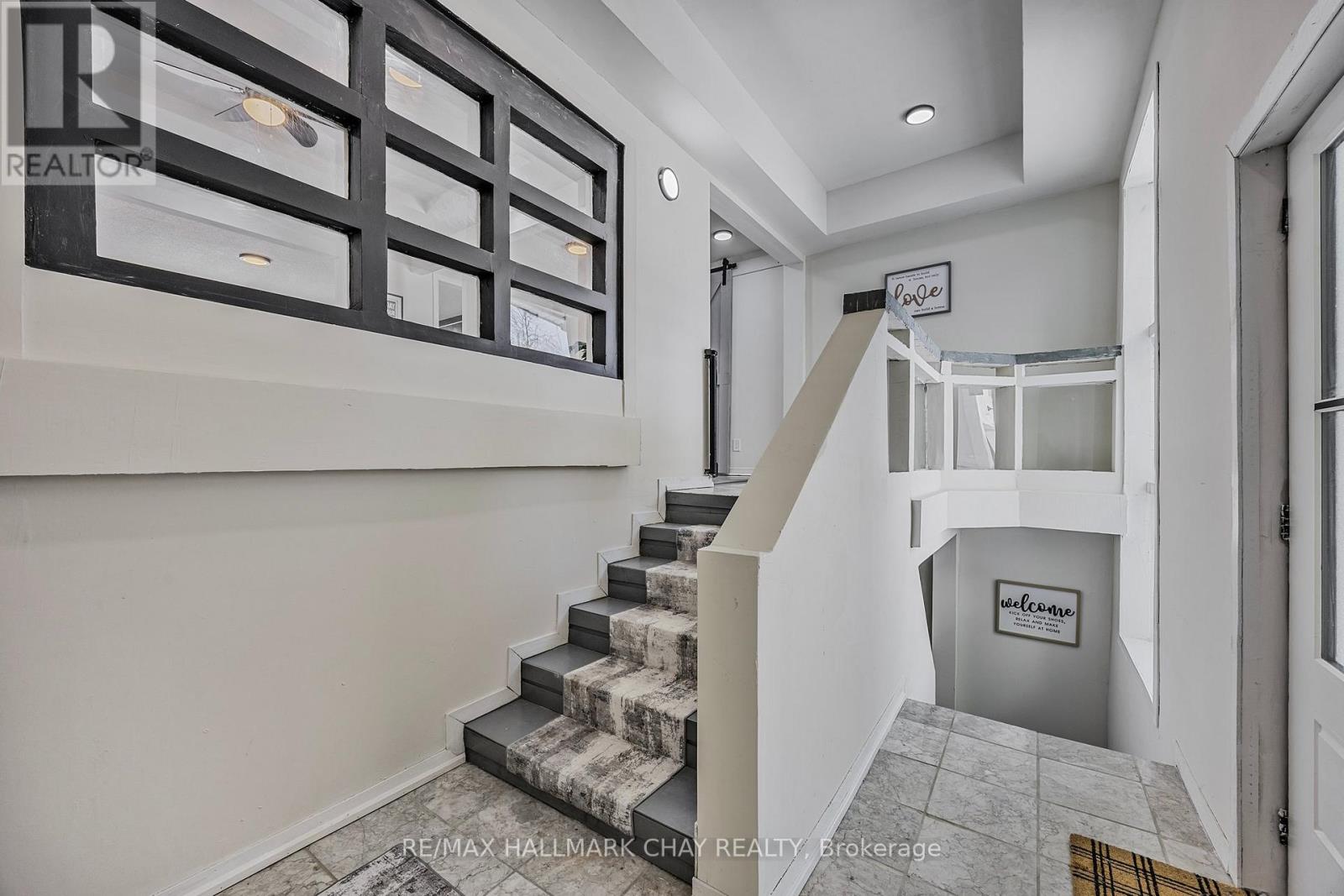 42 FATIMA COURT, Wasaga Beach, Ontario