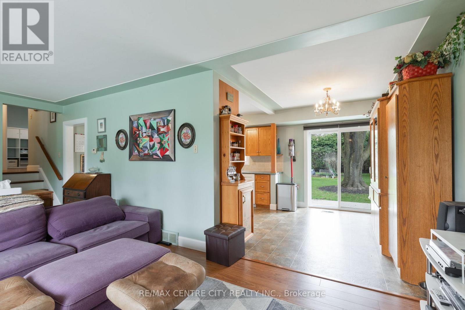 3 Honeysuckle Crescent, London East, Ontario  N5Y 4P3 - Photo 6 - X12123494