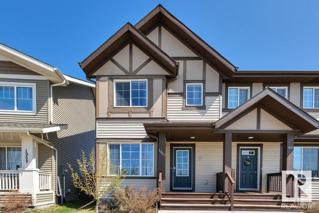 Property at 1057 PAISLEY DR SW image 2