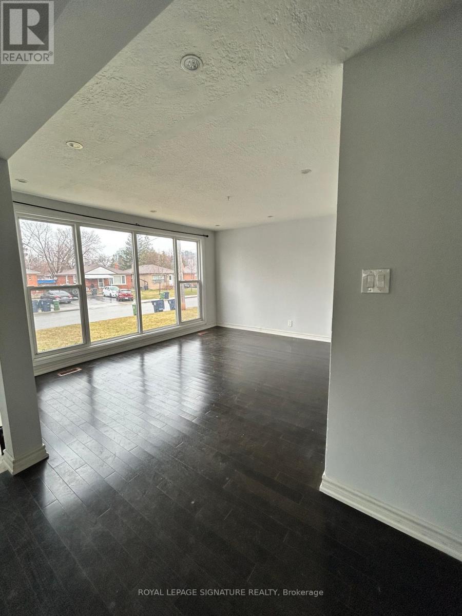 7 Strode Drive, Toronto, Ontario  M1J 1L8 - Photo 2 - E12083216